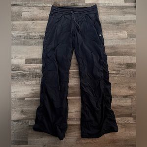 women’s navy blue lululemon dance studio pants! (32inch/lined)